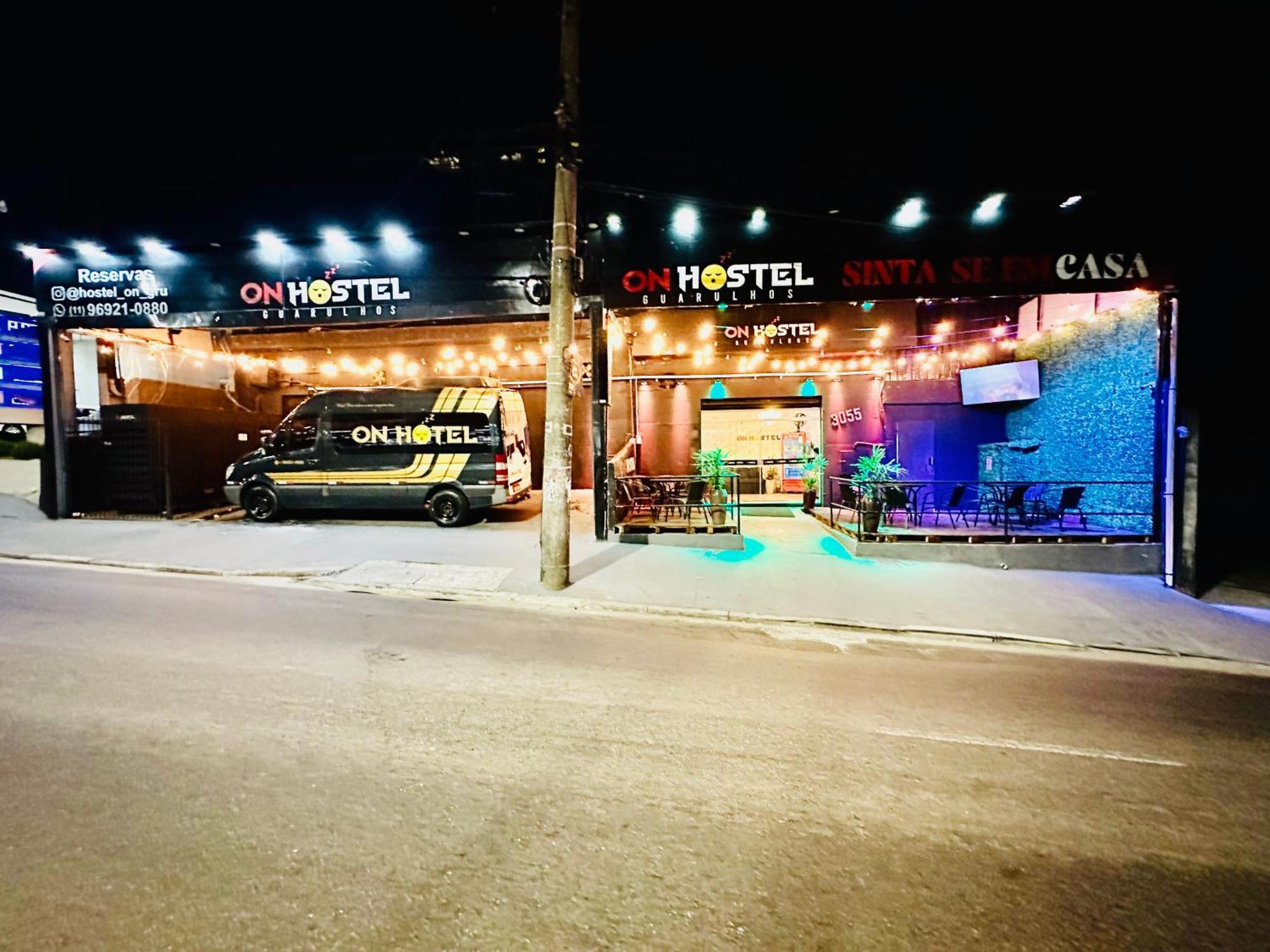 On Hostel II Gru Aeroporto Translado 24 Hs Γκουαρούλιος Εξωτερικό φωτογραφία