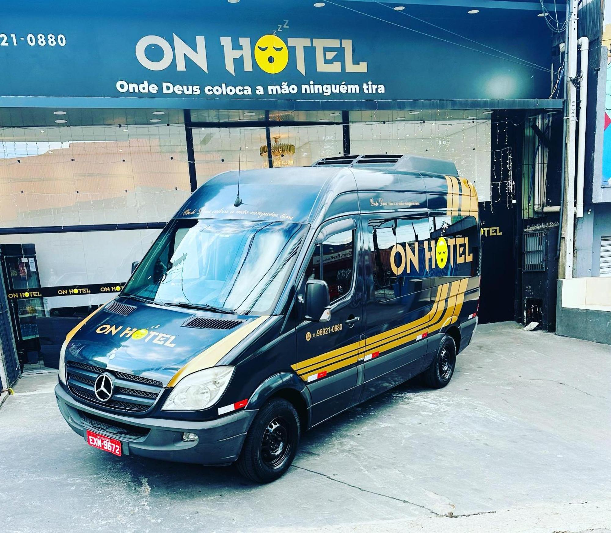 On Hostel II Gru Aeroporto Translado 24 Hs Γκουαρούλιος Εξωτερικό φωτογραφία